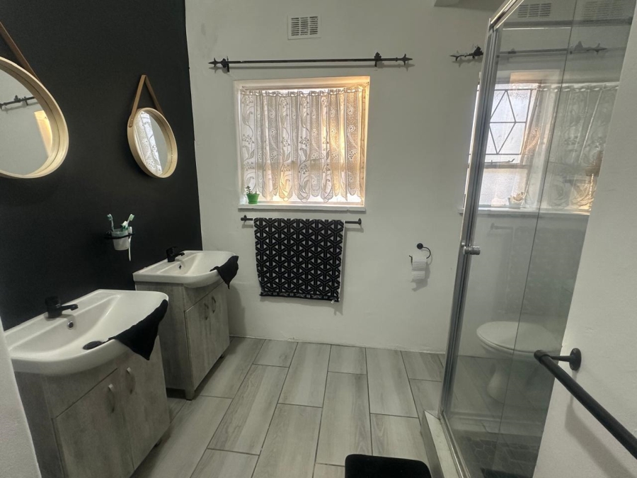 3 Bedroom Property for Sale in Bothasrus Eastern Cape